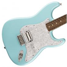Fender Tom DeLonge Stratocaster - Rosewood Fingerboard - Daphne Blue